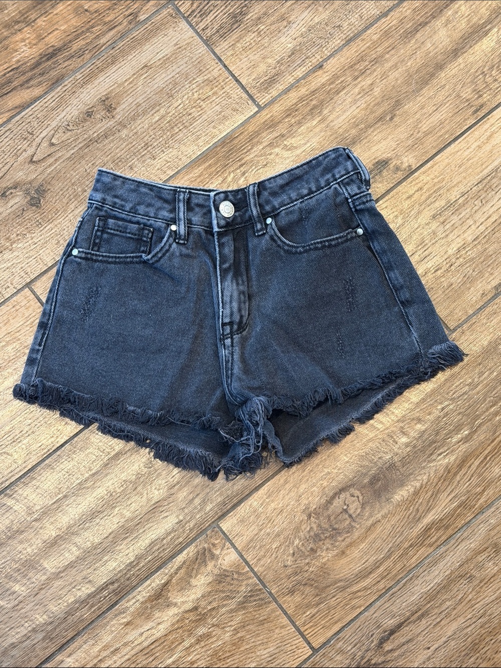 PacSun Black Shorts - Size 22, Inseam 1" - Summer Ready!